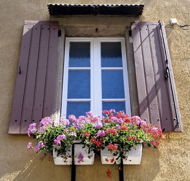 Shutter Repair in Olathe, KS